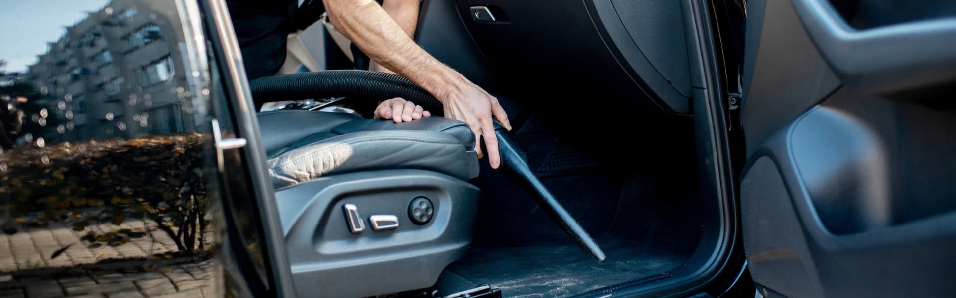 Car Wash Insurance Group provides workers' compensation insurance for car wash employees